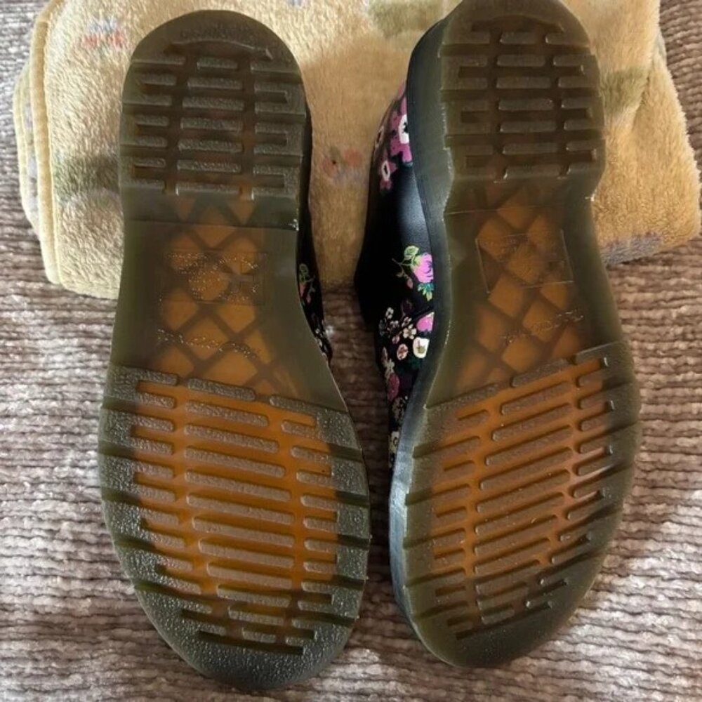 Doc Martin - image 2